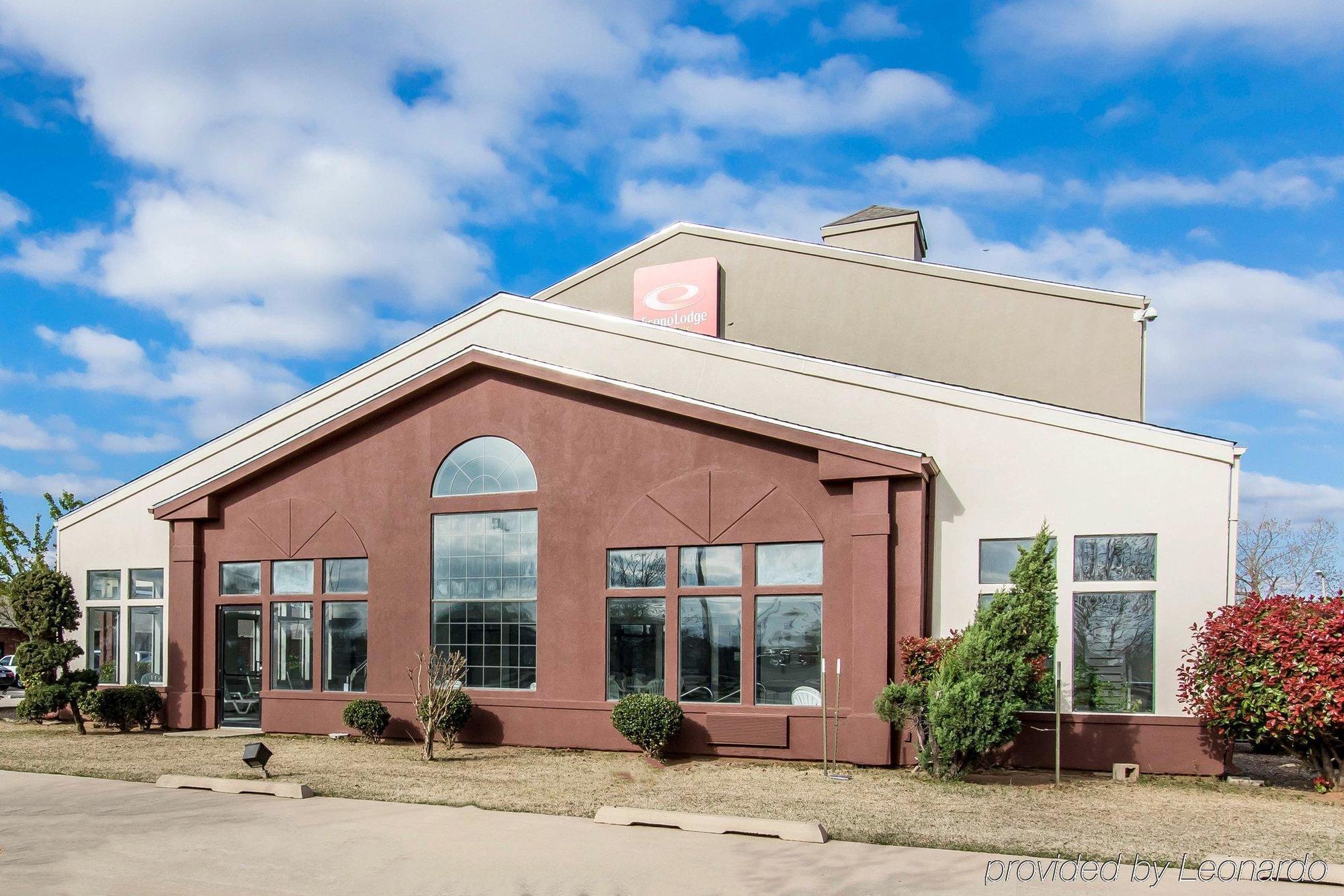 Quality Inn Moore - Oklahoma City Exterior photo